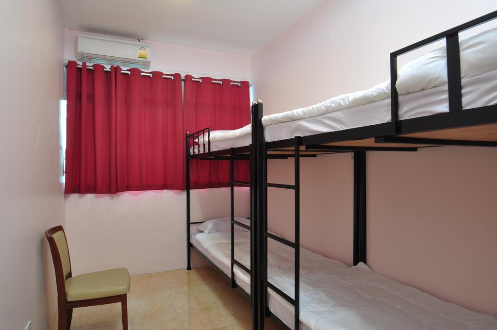 Orchid Hostel Бангкок Екстер'єр фото